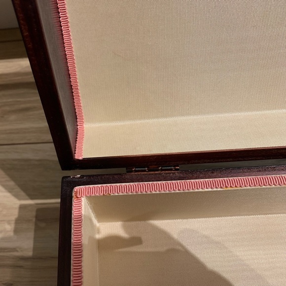 Vintage Western Germany Mahogany Treasure box - Picture 8 of 13